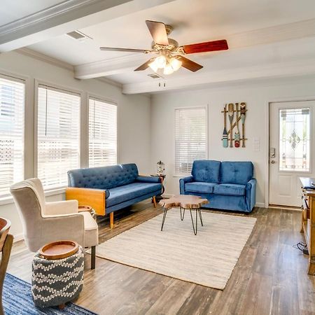 Charleston Home With Porch - 3 Mi To Folly Beach! Eksteriør billede