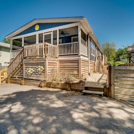 Charleston Home With Porch - 3 Mi To Folly Beach! Eksteriør billede