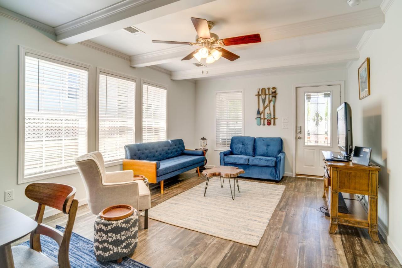 Charleston Home With Porch - 3 Mi To Folly Beach! Eksteriør billede