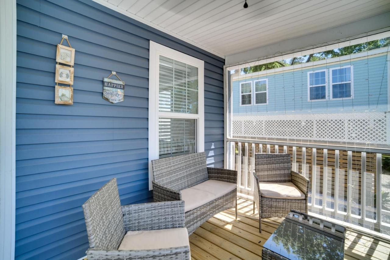 Charleston Home With Porch - 3 Mi To Folly Beach! Eksteriør billede