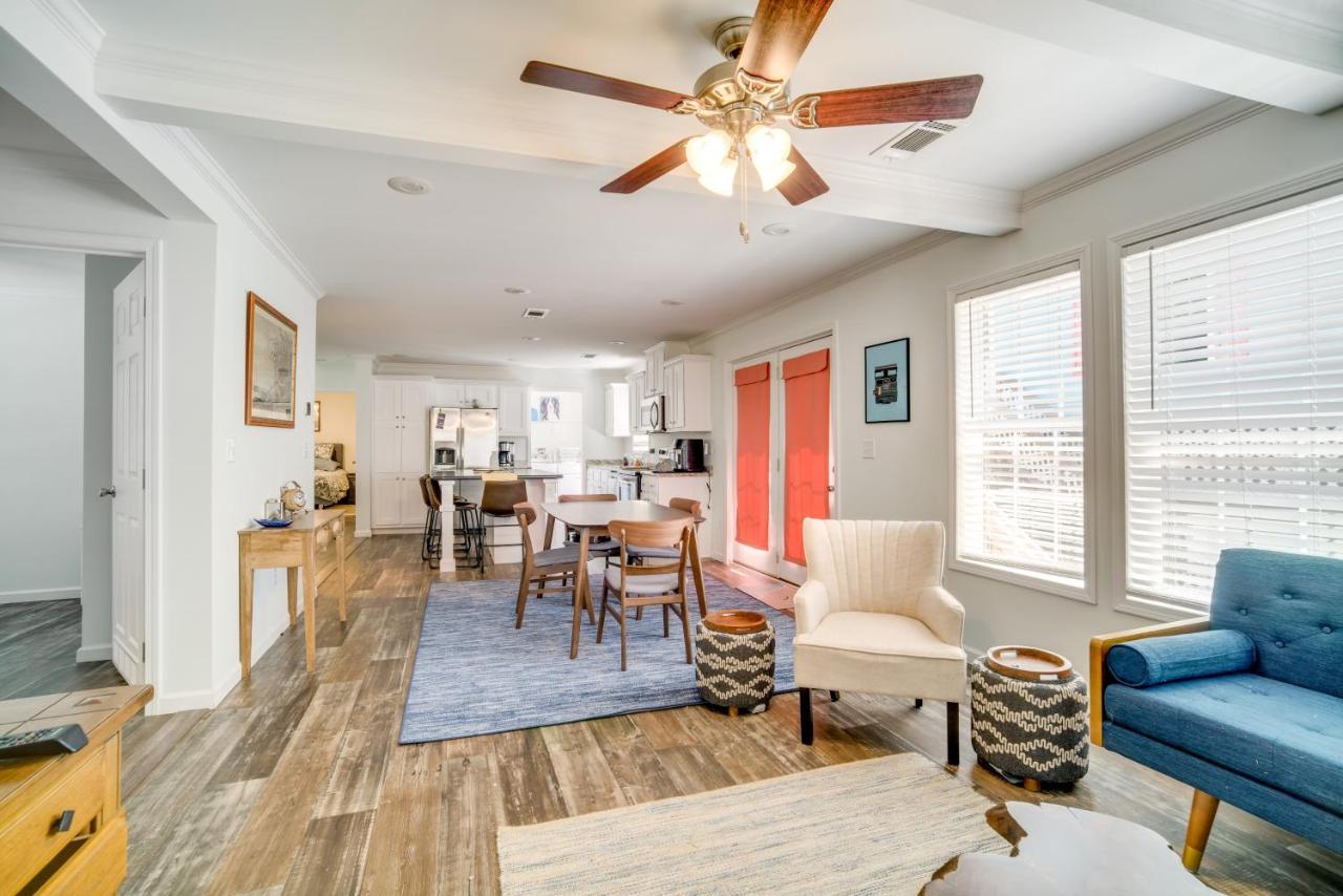 Charleston Home With Porch - 3 Mi To Folly Beach! Eksteriør billede