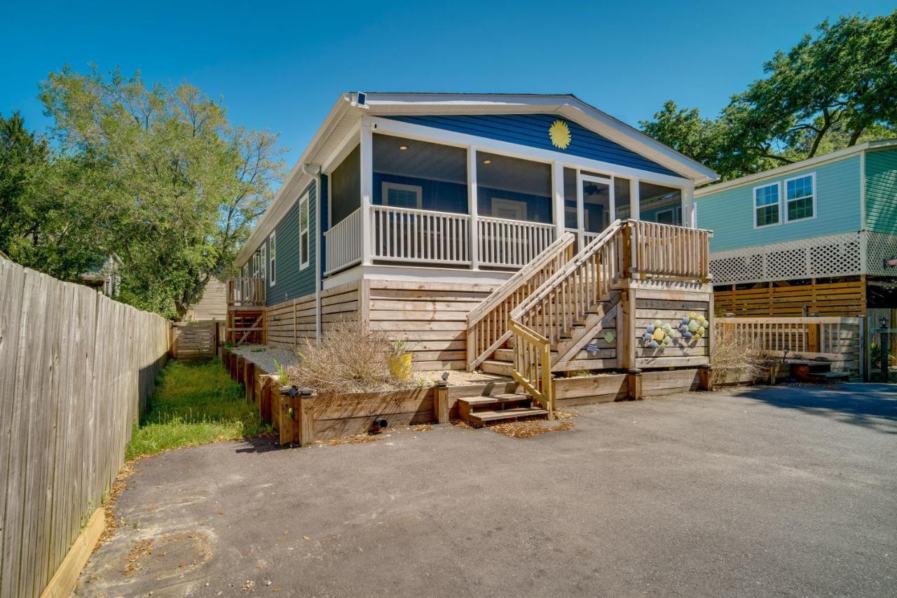 Charleston Home With Porch - 3 Mi To Folly Beach! Eksteriør billede