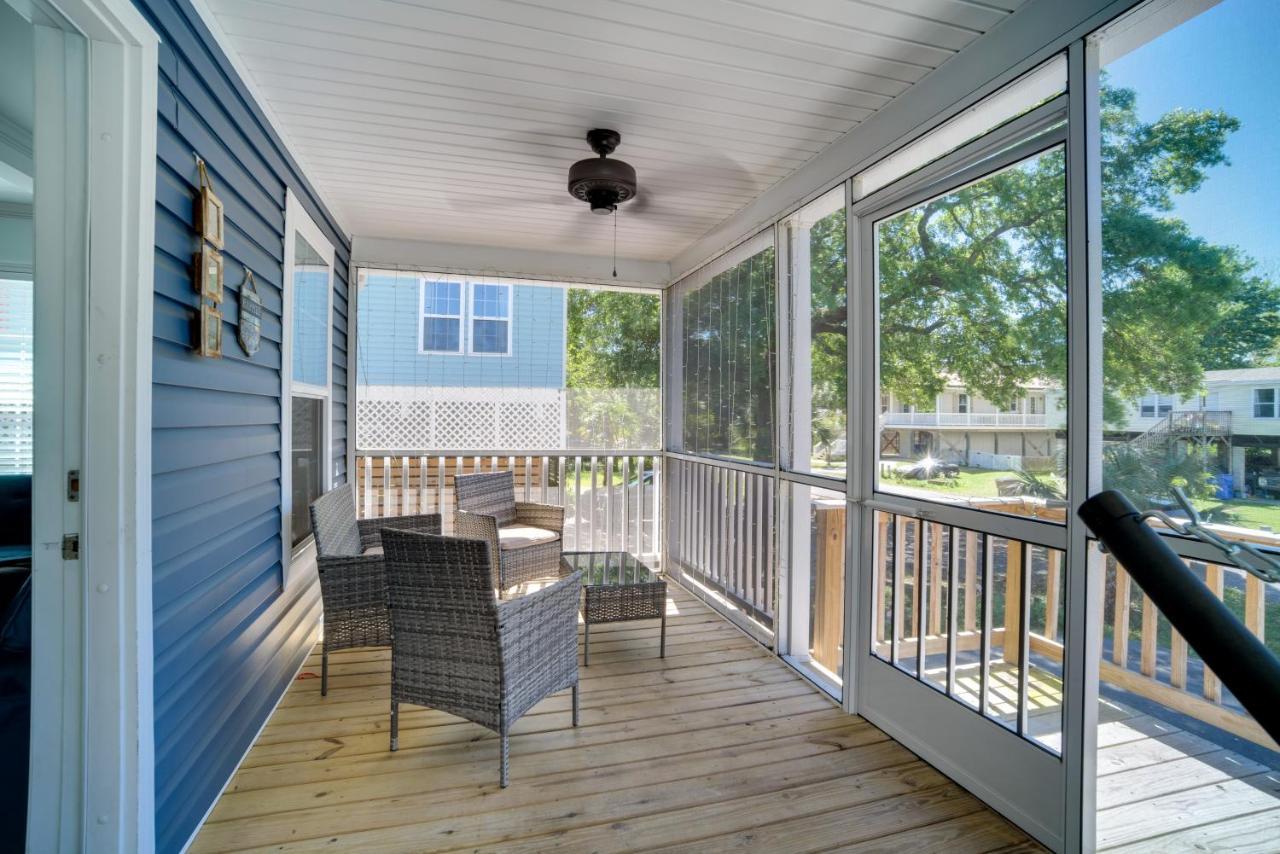 Charleston Home With Porch - 3 Mi To Folly Beach! Eksteriør billede